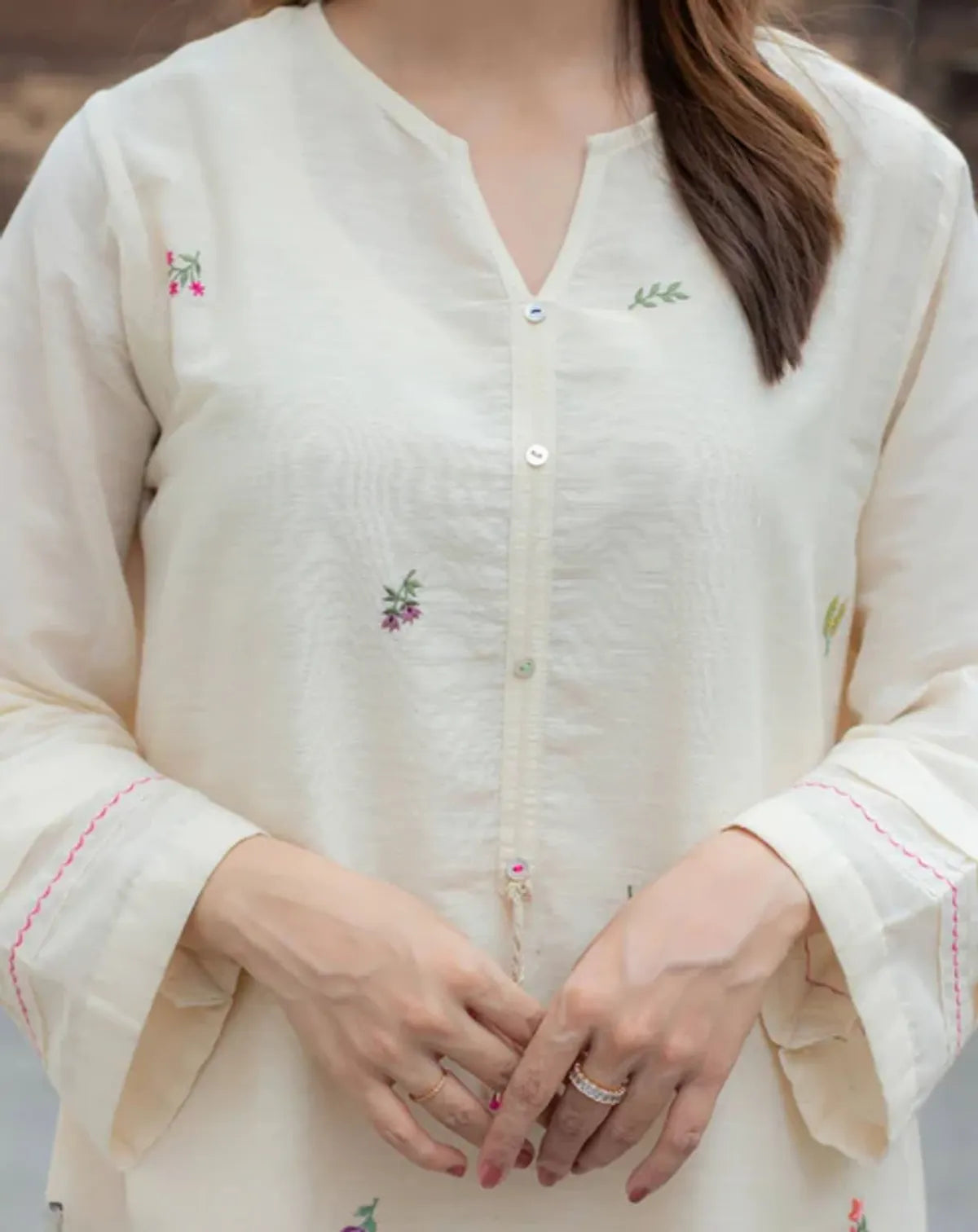 White Cotton Floral Embroidered Kurti Set